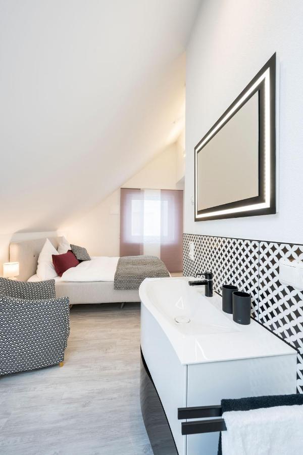 Sehr-fein Bed & Breakfast Friedrichshafen